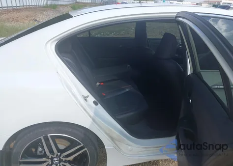 2017 Honda Accord Sport Se z USA, uszkodzony, nr VIN 1HGCR2F16HA141967